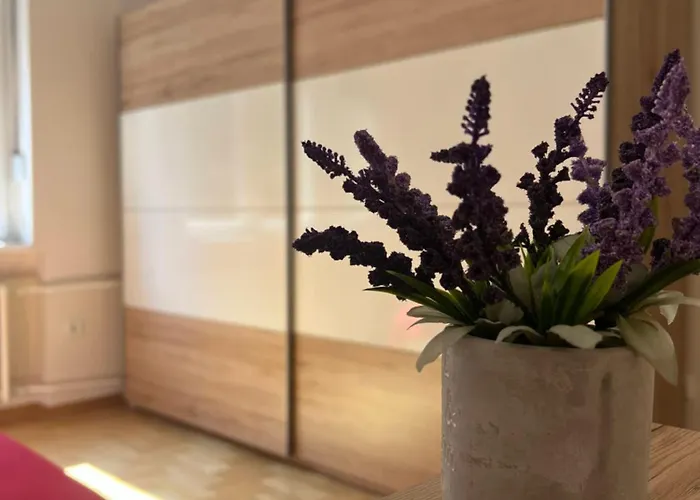 アパート Orchid House